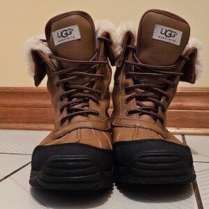 Ugg Adirondack ll US Size:9